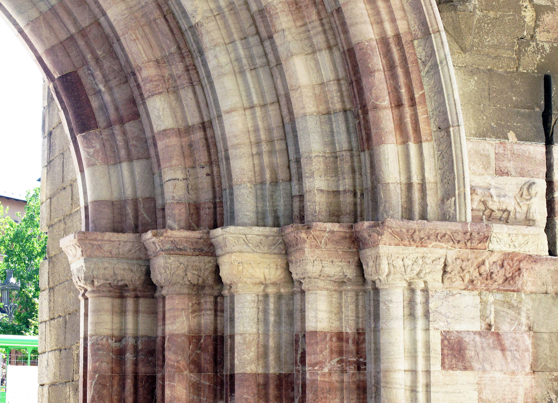 PORTADA SANTA MARIA PUIGCERDA